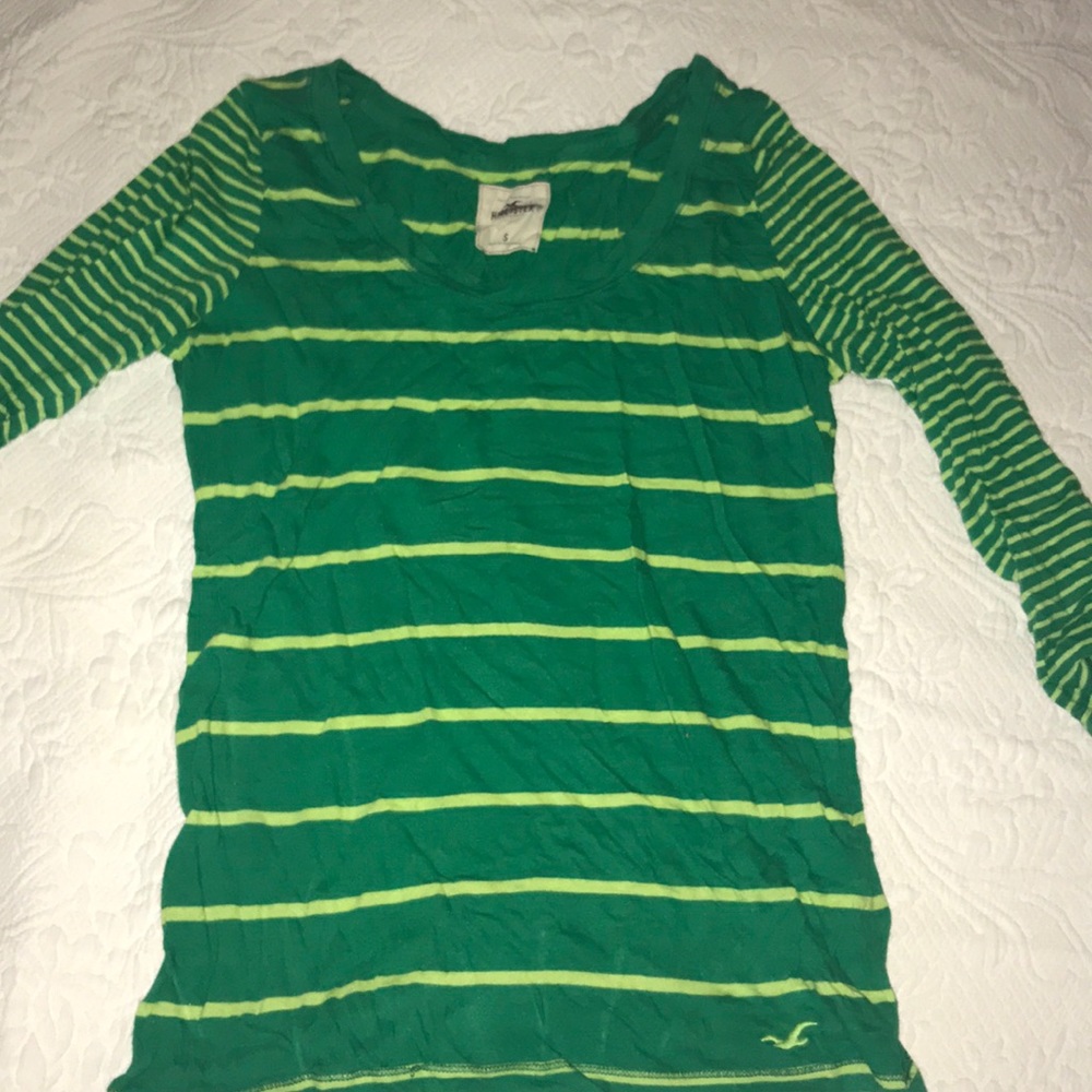 Green Hollister Mid-Arm Length Shirt
